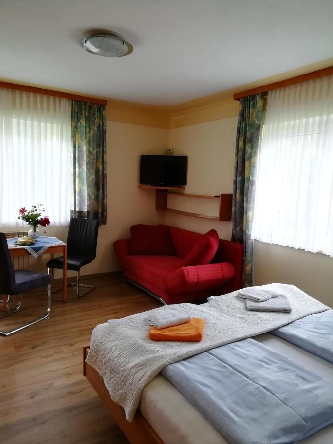 Pension Strauss Sankt Lorenzen ob Murau Exterior foto