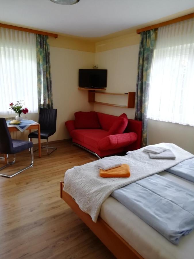 Pension Strauss Sankt Lorenzen ob Murau Exterior foto