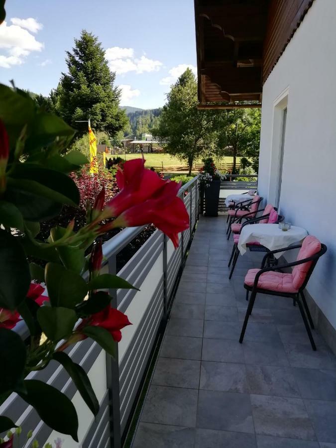 Pension Strauss Sankt Lorenzen ob Murau Exterior foto